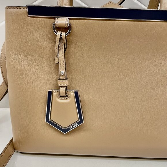 Two-Tone Petite FENDI 2Jours Tote - Picture 5 of 5